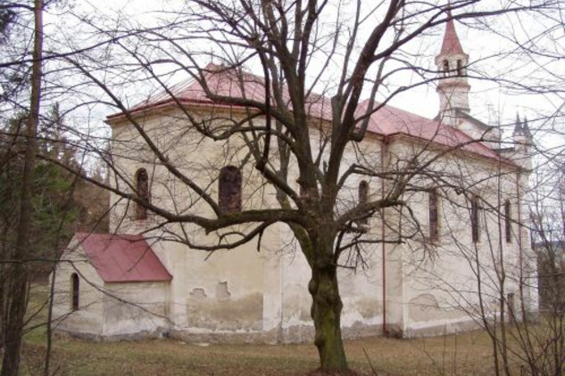 Kostel Montserrat u Cizkrajova